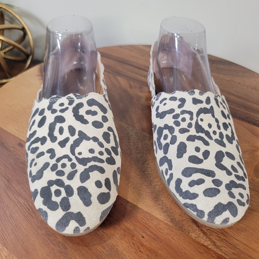 Lucky Brand Cloeey Leopard Print Suede Flats Scalloped Edge Size 8.5 - Picture 6 of 14